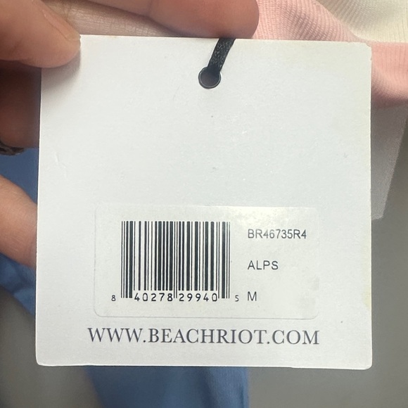 Beach Riot Set - Picture 3 of 10